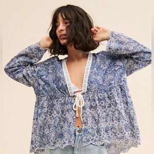 Free People Blue Floral Lace Blouse NWT Size Medium